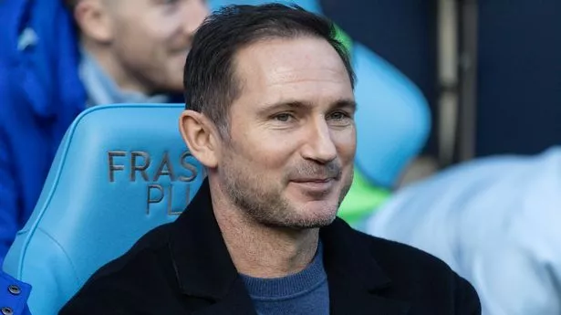 Frank Lampard’s private four-word text message after securing return to football