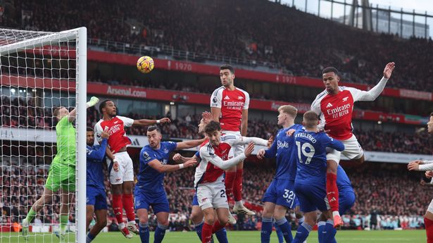Arsenal miss chance to close gap on Liverpool as Everton earn draw – 5 talking points
