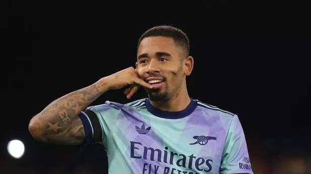 Jamie Redknapp sends Mikel Arteta transfer message as Arsenal star extends amazing record