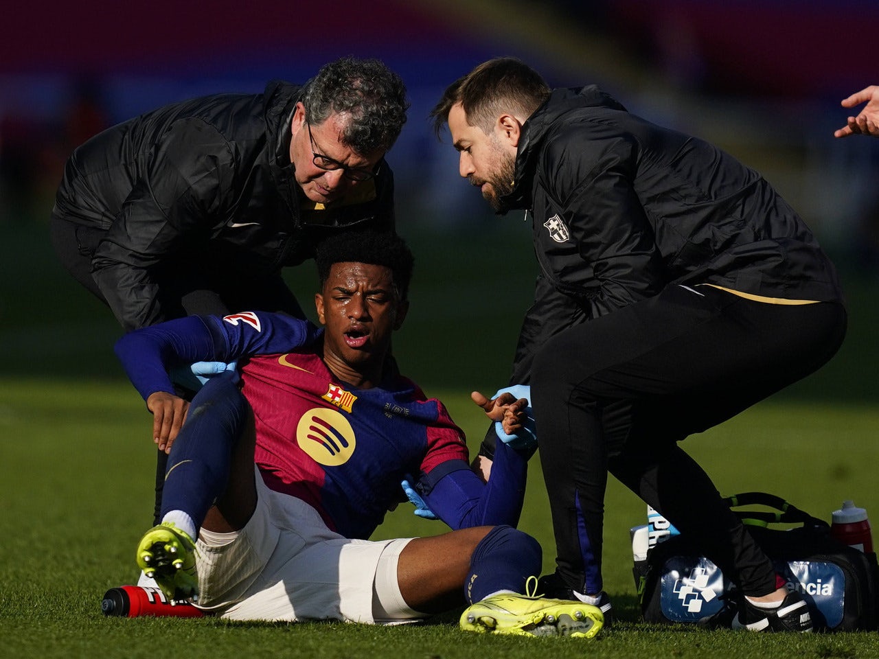 Barcelona injury, suspension news vs. Mallorca: Will Alejandro Balde, Ronald Araujo be available?