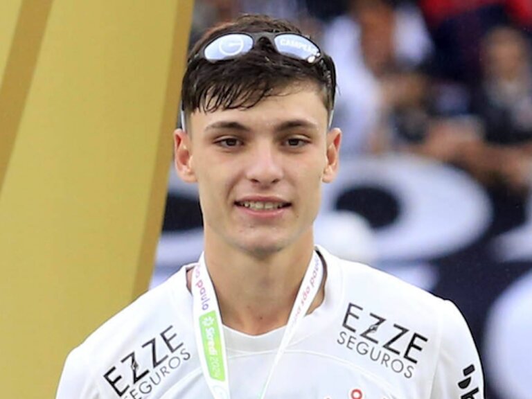 Big-six Premier League club ‘failed with January transfer offer’ for Brazilian starlet