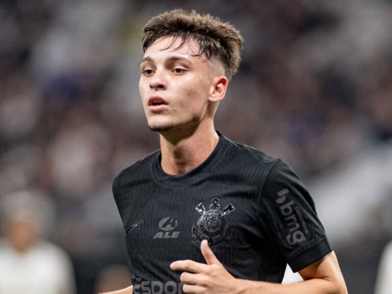 Arsenal in four-team transfer battle for 19-year-old ‘revelation’ as release clause revealed