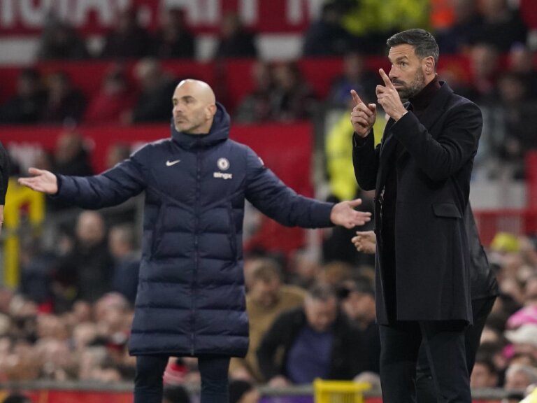 Ruud van Nistelrooy reveals Enzo Maresca talks ahead of accepting Leicester City job