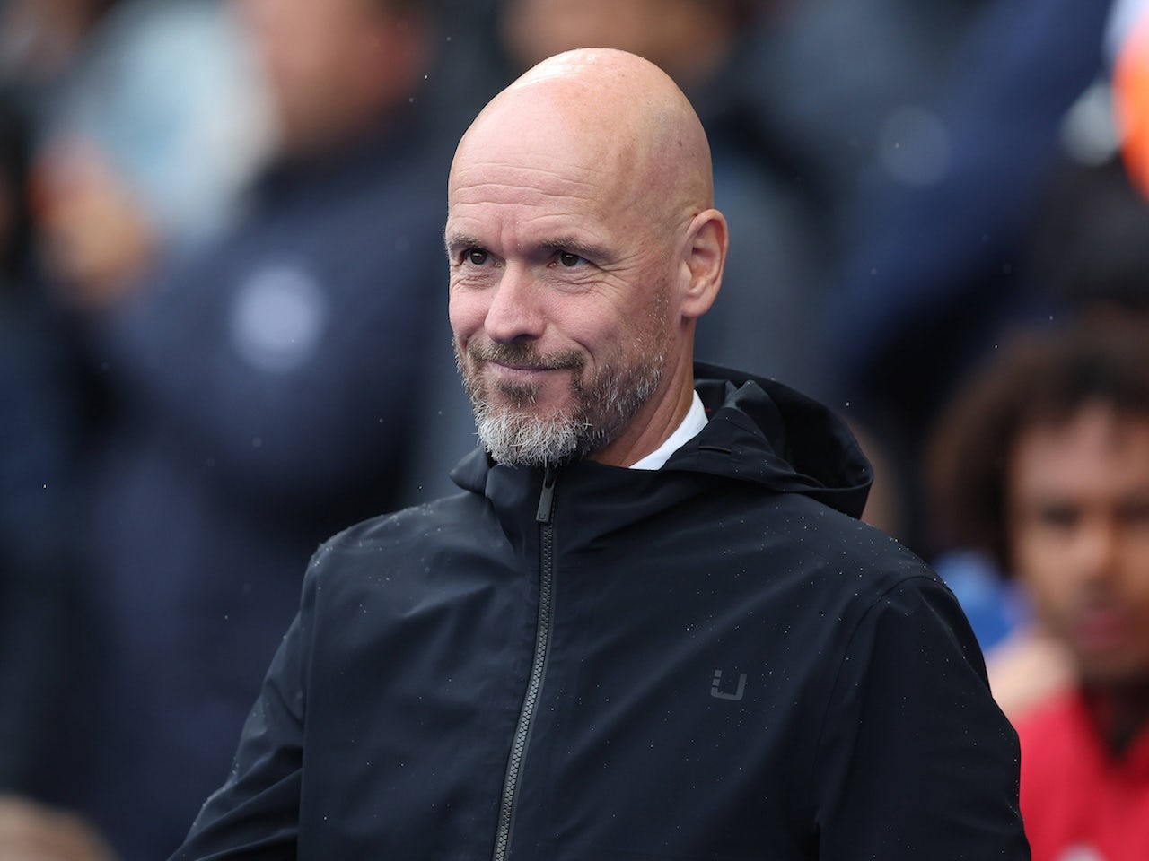 Man United's £35m transfer 'in jeopardy' as Erik ten Hag could scupper Ruben Amorim left-back plans