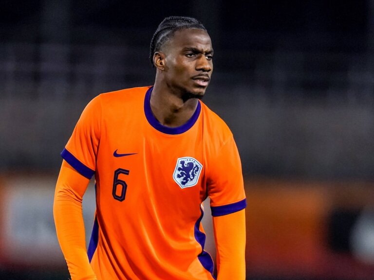 Leicester City, Brighton ‘set to fight for £12m Dutch prodigy’ during January window