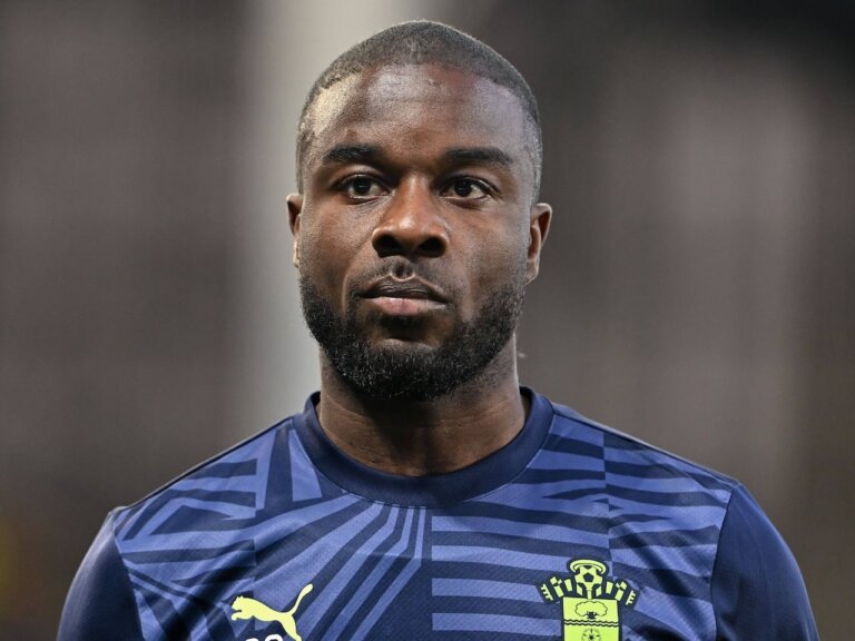 West Ham transfer news: Genoa sign Hammers winger after frustrating Premier League loan spell