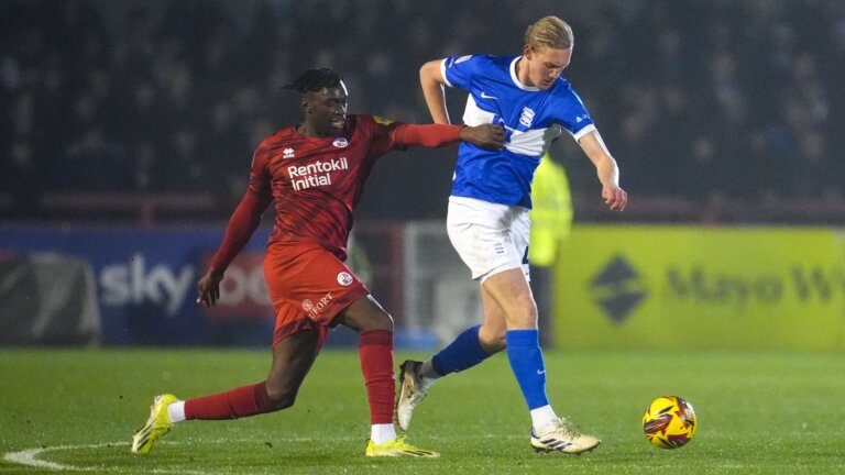 Crawley vs Birmingham latest score – Watch live on Sky Sports