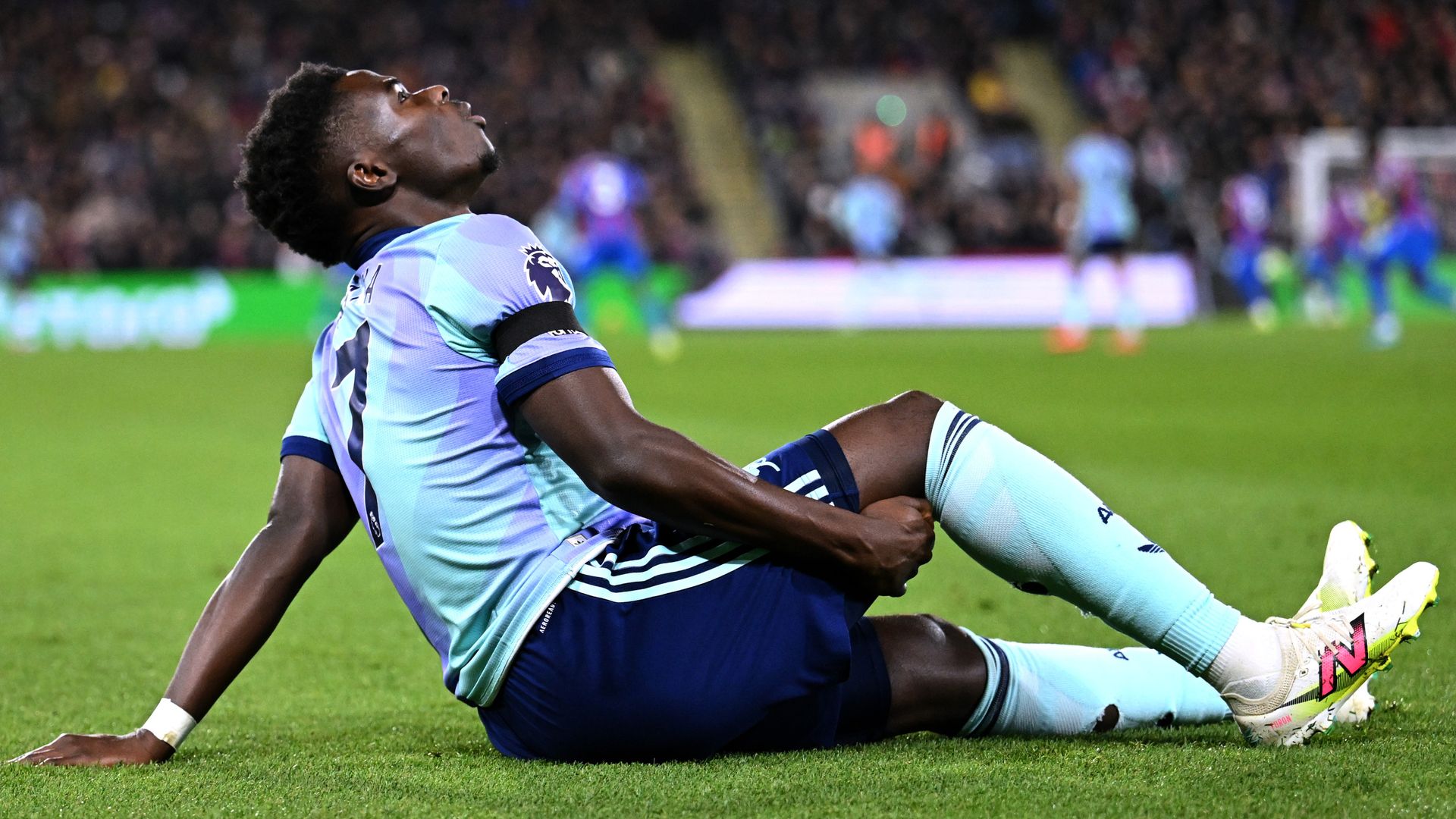 Saka out for 'many weeks' with hamstring injury