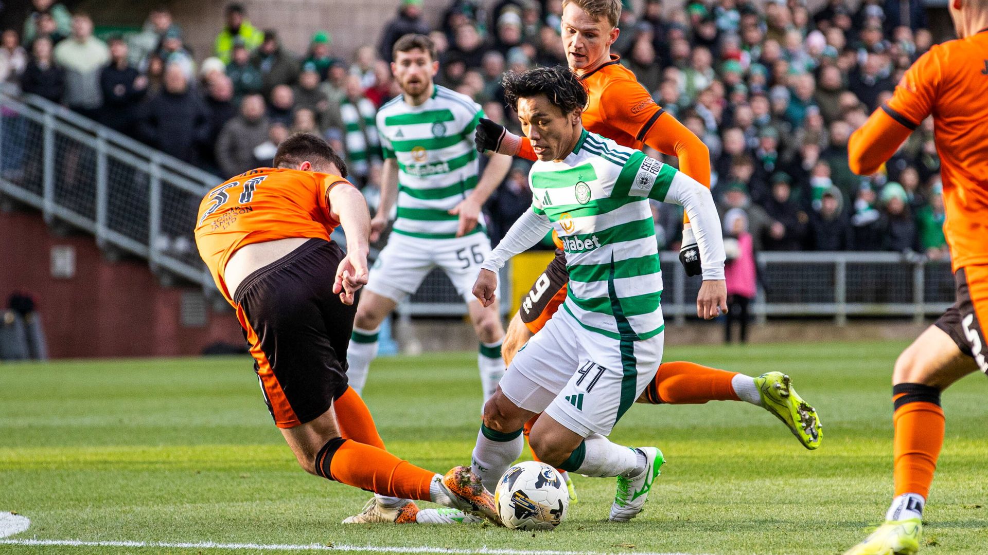 Celtic held by stubborn Dundee Utd LIVE! & highlights