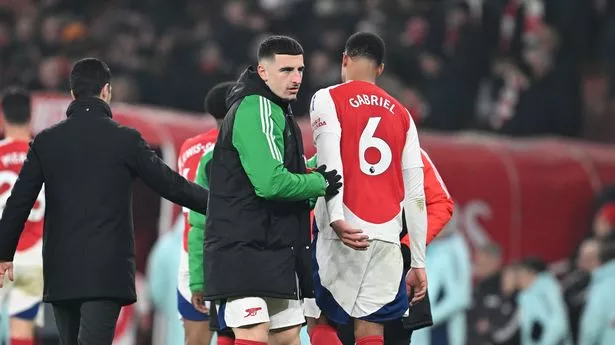 Ian Wright points the finger of blame as Arsenal transfer issue laid bare