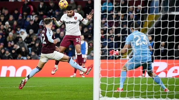 West Ham’s Emerson deliver as Aston Villa suffer huge Tyrone Mings injury blow