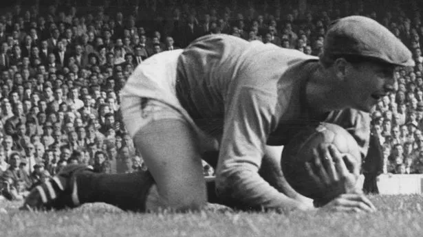 David Gaskell dies as Man Utd pay tribute to club’s youngest ever player