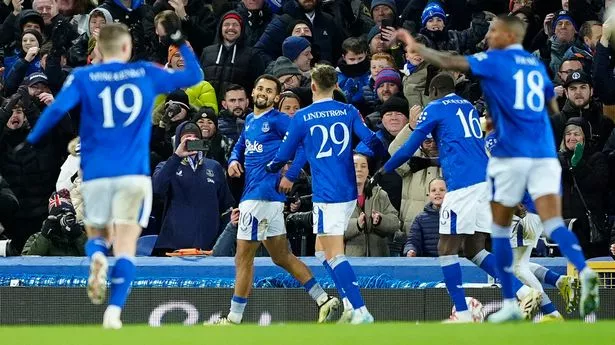 David Moyes can be left in no doubt about tough job he’s walking into on return to Everton