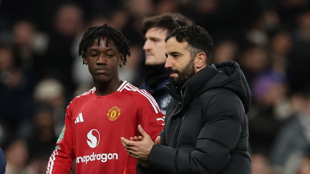 Man Utd outline clear Kobbie Mainoo stance amid contract wrangle and Chelsea https://www.mirror.co.uk/sport/football/transfer-news/manutd-kobbie-mainoo-contract-chelsea-34444781