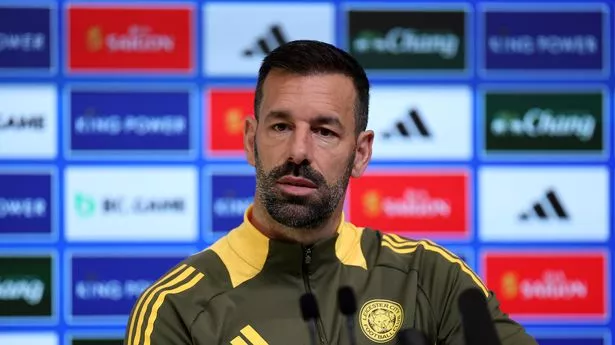 Ruud van Nistelrooy details plan to get Leicester back on track after horror run