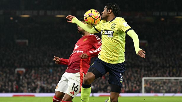 Premier League issue statement as Man Utd denied penalty during Southampton clash