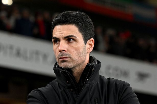 Mikel Arteta in ‘constant contact’ with key transfer figure after making Arsenal demand