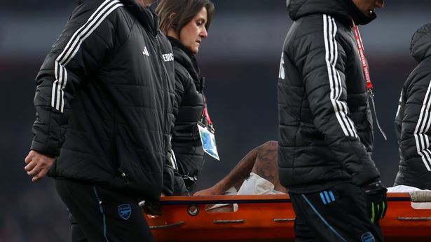 Arsenal suffer brutal injury blow as Gabriel Jesus stretchered off vs Man Utd