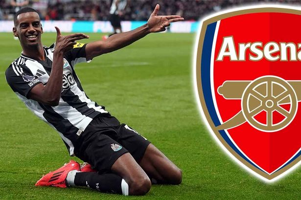 Arsenal sent Alexander Isak message as ‘first move’ made before stellar transfer audition