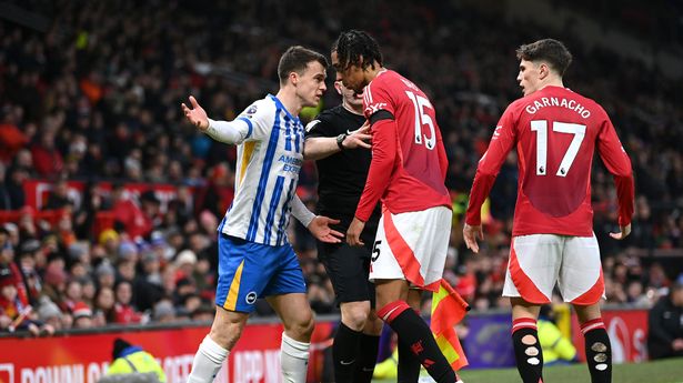 Man Utd fans all say the same thing after Alejandro Garnacho grabbed by the throat