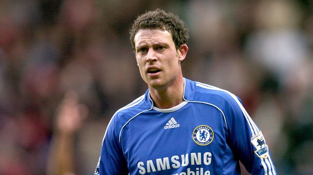 Former England and Chelsea footballer to make huge career change and fight KSI
