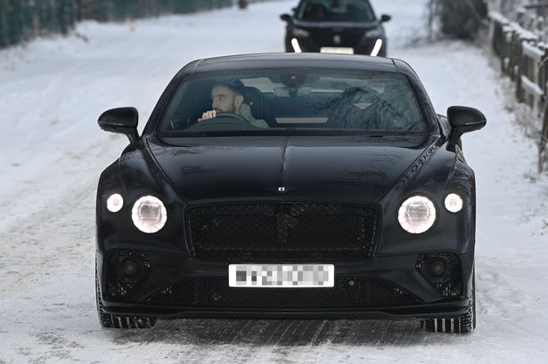 Man Utd stars forced into unwanted training ground move as snow causes havoc