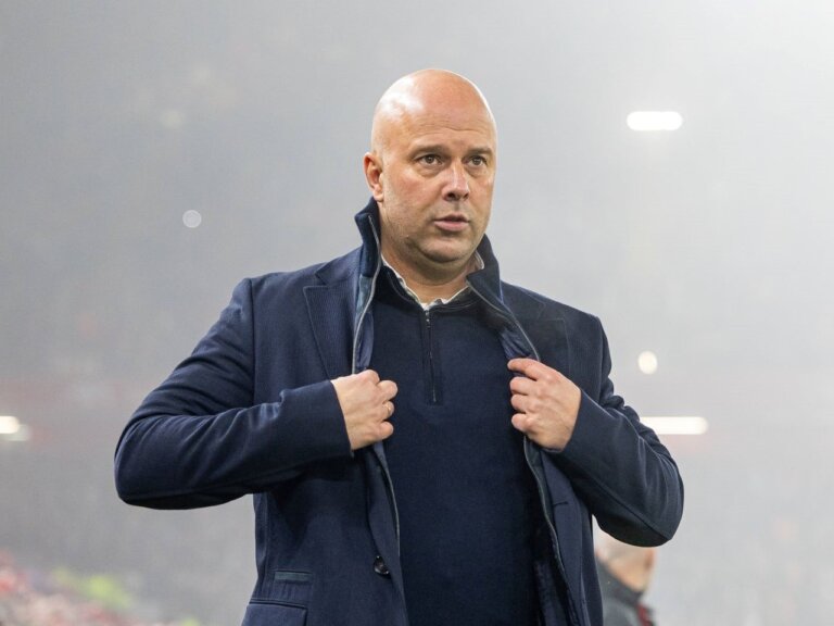 Liverpool ‘to hold crunch talks’ with attacker’s agent amid shock exit talk