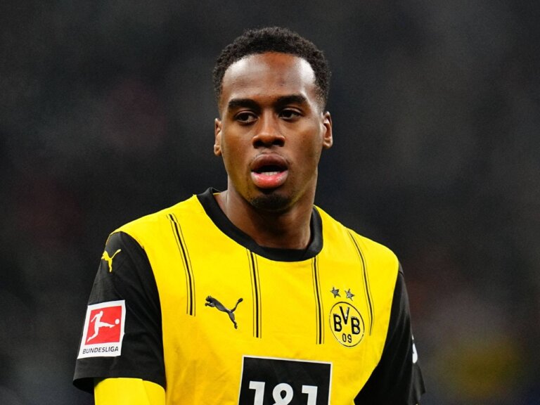 Man United transfer news: Red Devils ‘enter race’ to sign Borussia Dortmund attacker