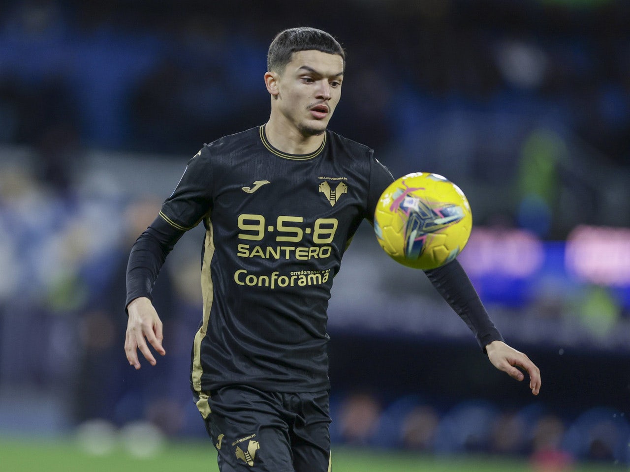 Chelsea transfer news: Hellas Verona midfielder targeted as Cesare Casadei replacement