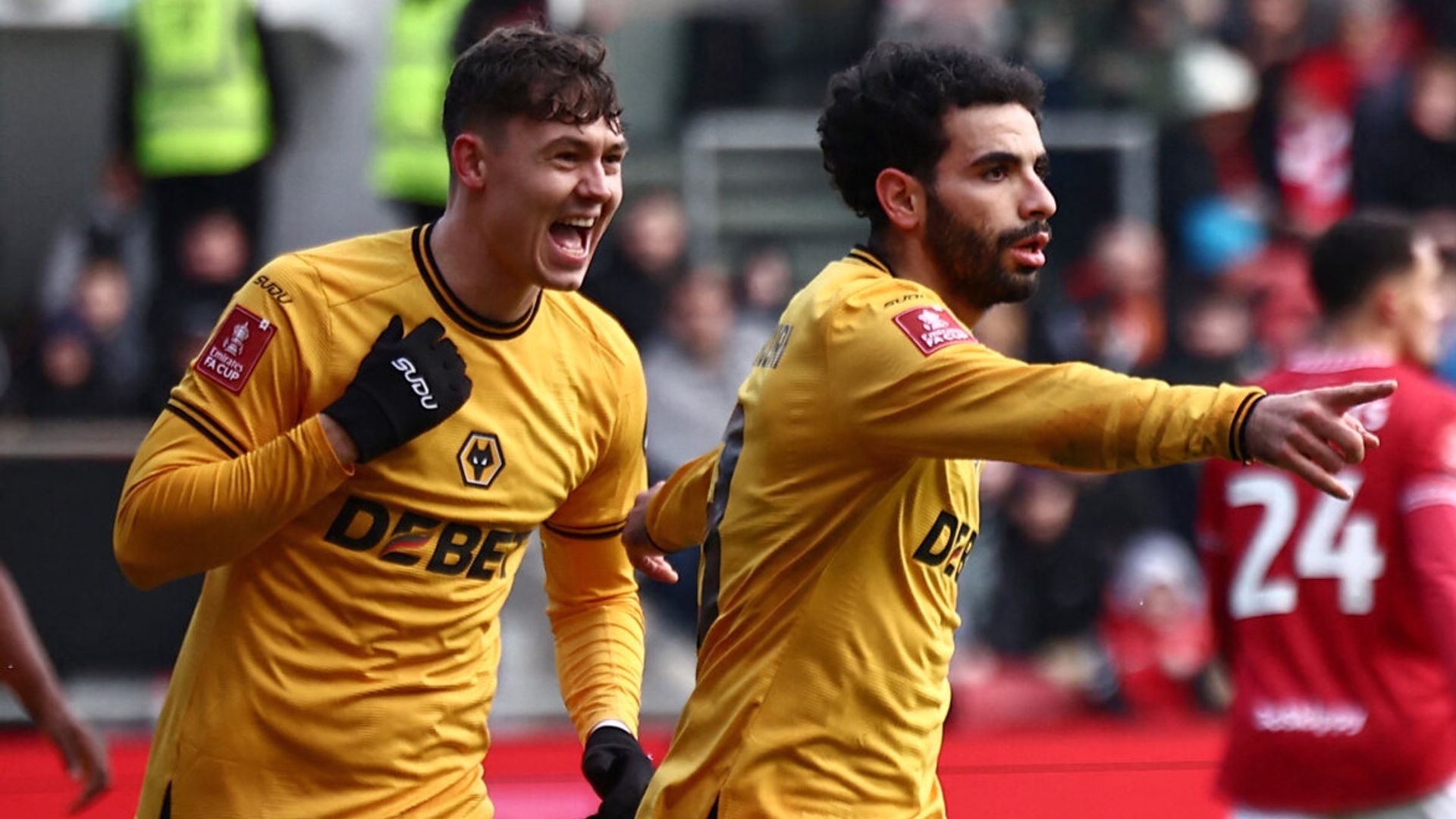 Wolves avoid Bristol City scare to progress to FA Cup round four