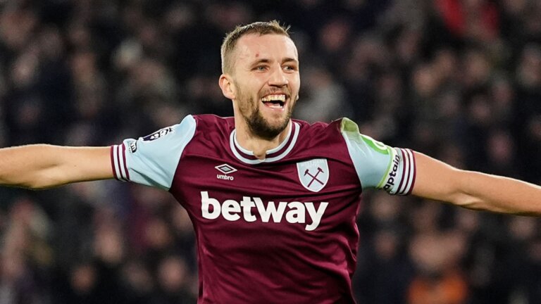 West Ham survive Fulham comeback to give Potter reign lift-off