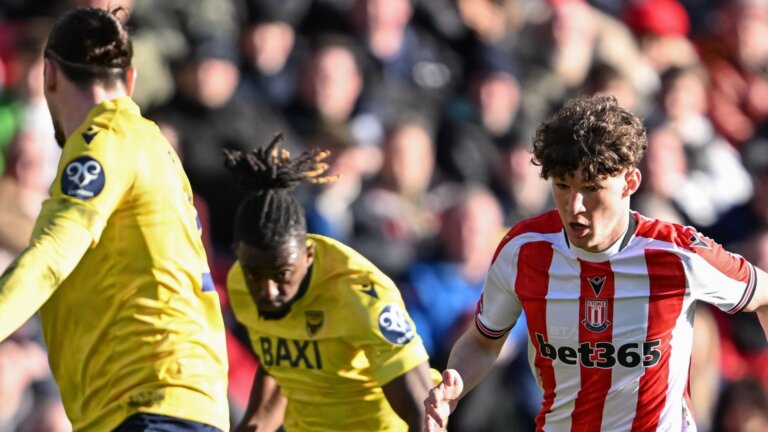 Robins wait for first Stoke win goes on after Oxford draw