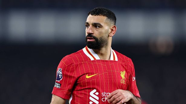 Jamie Carragher shares his inside information on Liverpool’s Mohamed Salah contract offer
