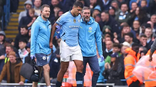 Man City sent blunt warning over Rodri injury return: ‘It’s not worth the risk’