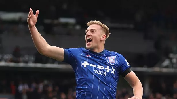 Ian Wright tells Man Utd to sign ‘hungry’ Premier League star to solve striking woes