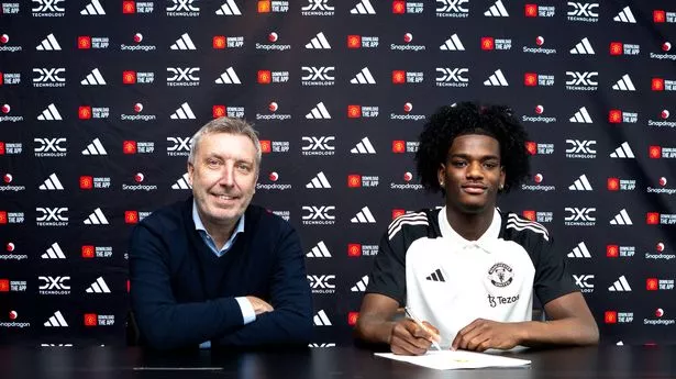 Man Utd transfer statement makes clear where Arsenal messed up with Ayden Heaven