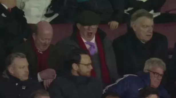 Sir Alex Ferguson reaction speaks volumes as dismal Man Utd squeeze past Leicester in FA Cup