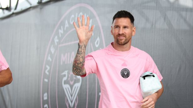 Lionel Messi’s ‘transfer claim’ exposed as superstar eyes up move he must make
