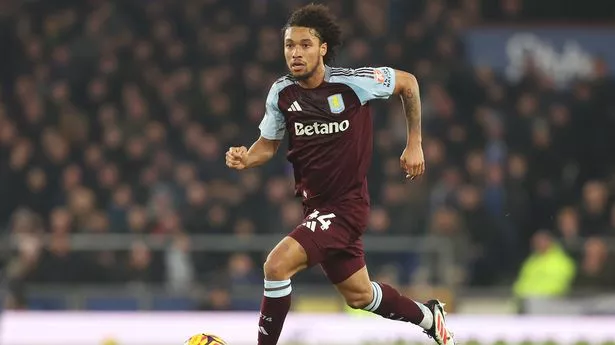 Marcus Rashford poised to https://www.mirror.co.uk/sport/football/news/marcus-rashford-teammate-aston-villa-34621597 up with Aston Villa superstar ‘nobody mentions’