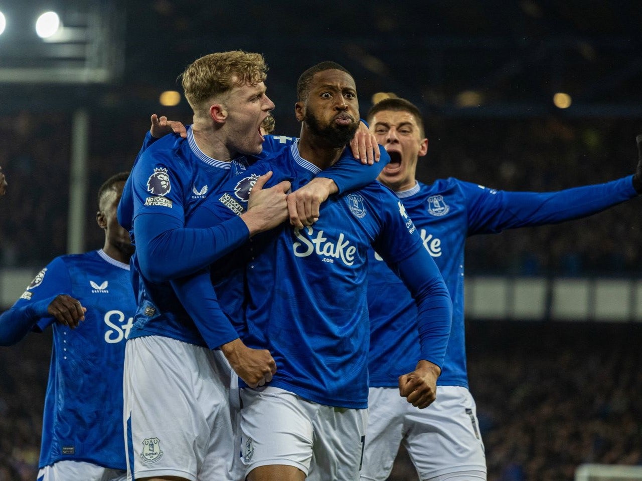 Preview: Everton vs. Manchester United - prediction, team news, lineups