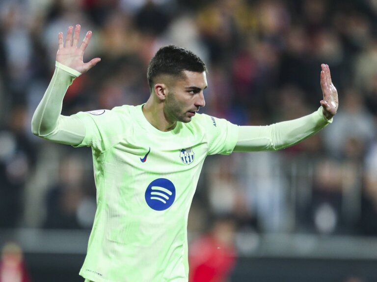 Arsenal, Chelsea ‘face competition’ for Ferran Torres as La Liga club ‘prepares £17m bid’