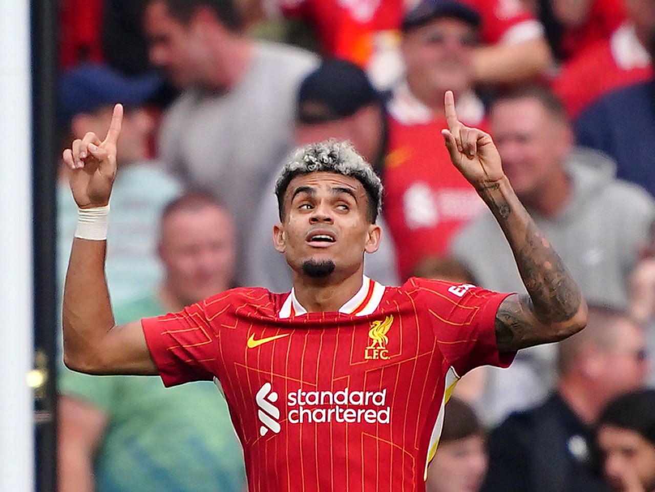 Wednesday's Transfer Talk Update: Florian Wirtz, Vinicius Junior, Alexander Isak