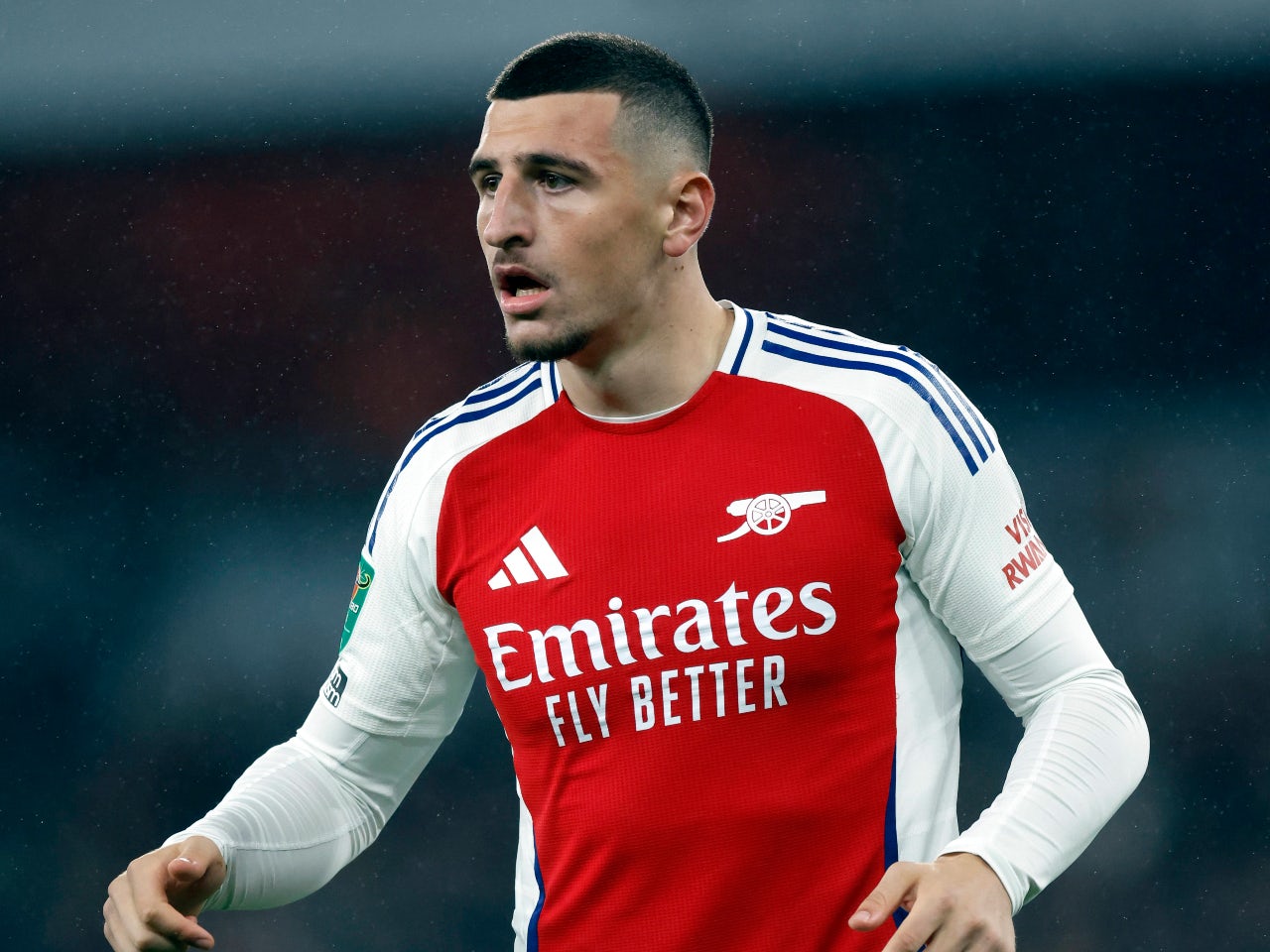 Arsenal announce first deadline day transfer as defender completes loan move to old club