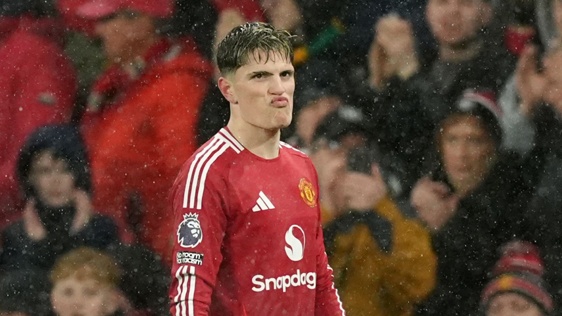 Chelsea agree deal to sign Man Utd's Garnacho