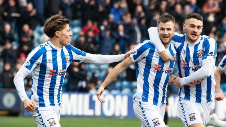 Kilmarnock beat basement side St Johnstone to move into top six