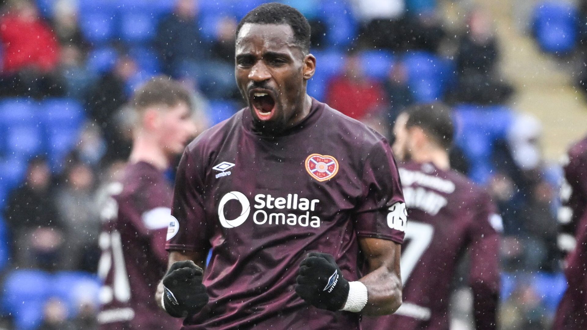 Kabangu makes permanent move to Hearts