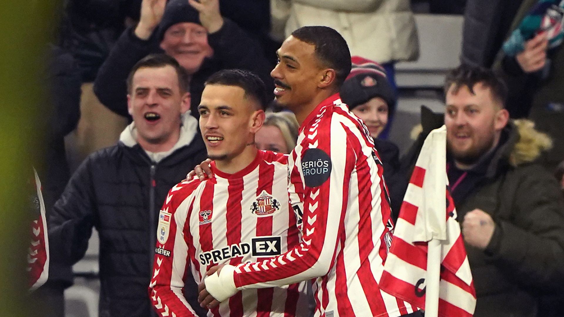 Routine Sunderland win sends Luton bottom of the table