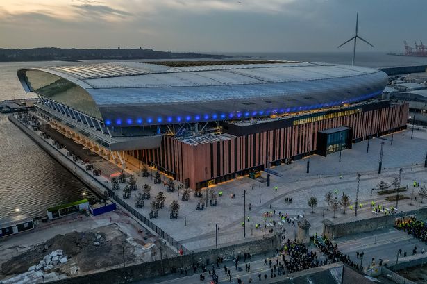 Everton 'troll' Liverpool FC with half time snack during new stadium test event