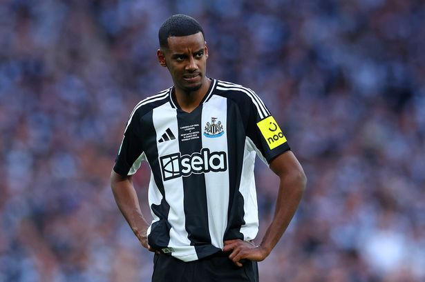 Arsenal and Liverpool may face transfer battle after Alexander Isak discovery