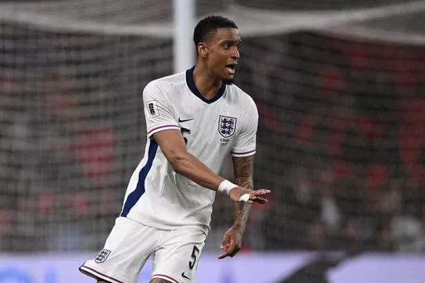 Aston Villa star Ezri Konsa makes England vow after holding private Thomas Tuchel talks